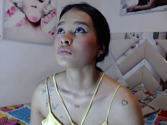 Live sex webcam photo for Violeta-Miler #277997233