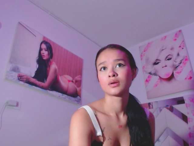 Live sex webcam photo for Violeta-Miler #290132218