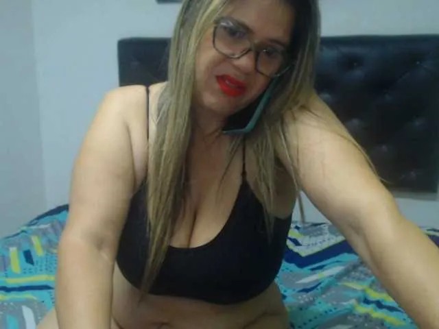 Live sex webcam photo for VioletaLatinG #273188294