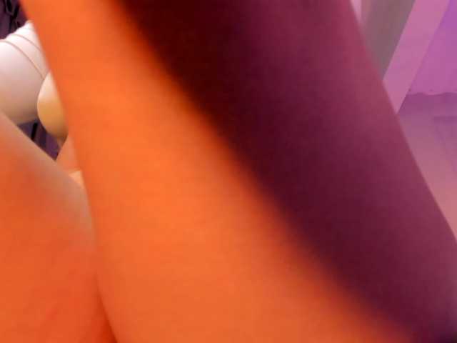 Live sex webcam photo for Violetastar #276085776