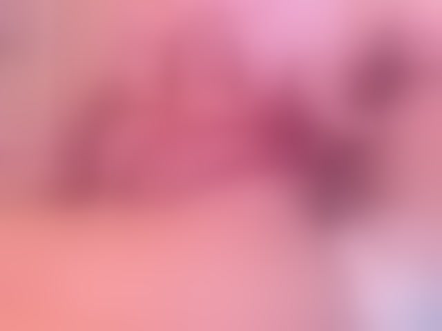 Live sex webcam photo for Violethorny05 #294004890