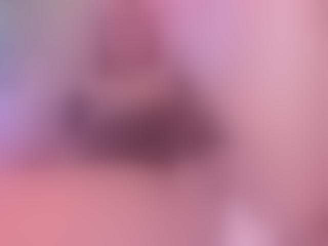 Live sex webcam photo for Violethorny05 #294065580