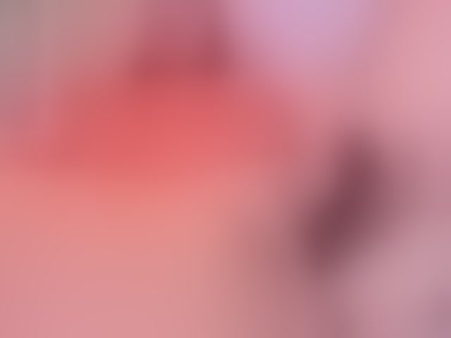 Live sex webcam photo for Violethorny05 #294103872
