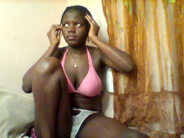 Live sex webcam photo for Violeti #294197010