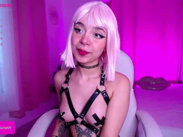 Live sex webcam photo for Violetlane #275607518