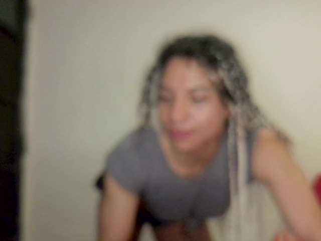 Live sex webcam photo for Violetsmmithh #277273362