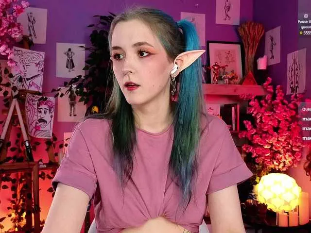 Live sex webcam photo for Violett-Melow #290609568