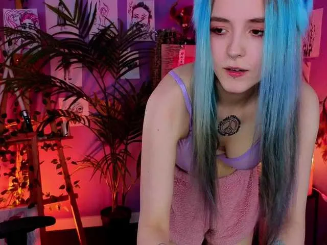 Live sex webcam photo for Violett-Melow #290746088