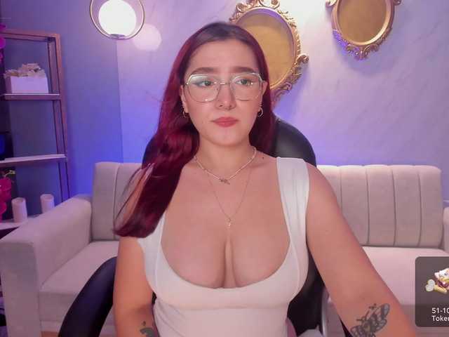 Live sex webcam photo for ViolettCastel #288073821