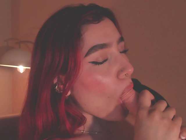 Live sex webcam photo for ViolettCastel #290872822