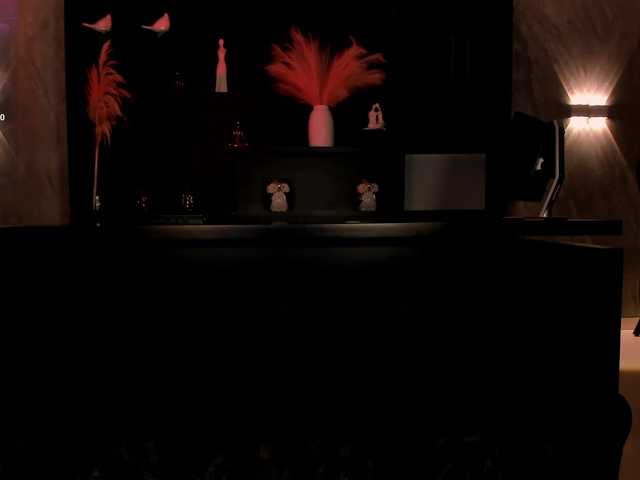 Live sex webcam photo for ViolettCastel #290933487