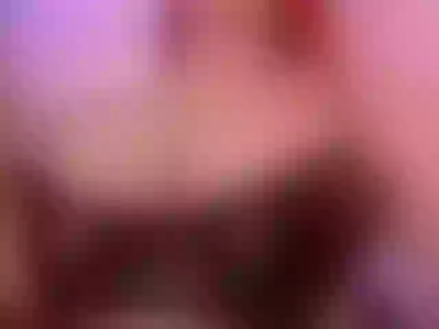 Live sex webcam photo for ViolettCastel #292078318