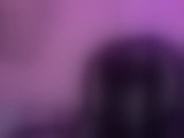 Live sex webcam photo for ViolettCastel #292750796