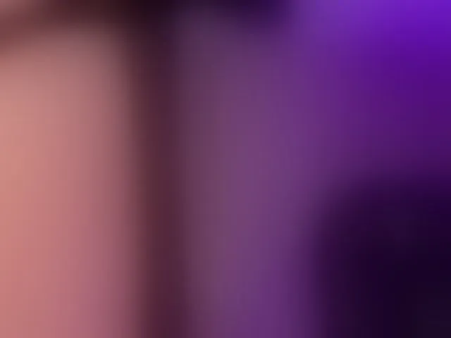 Live sex webcam photo for ViolettCastel #293065615