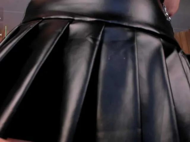 Live sex webcam photo for ViolettHansson #291531846