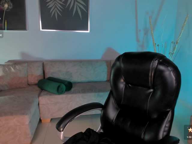 Live sex webcam photo for ViolettHansson #291748232