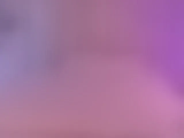 Live sex webcam photo for ViolettHansson #294002285