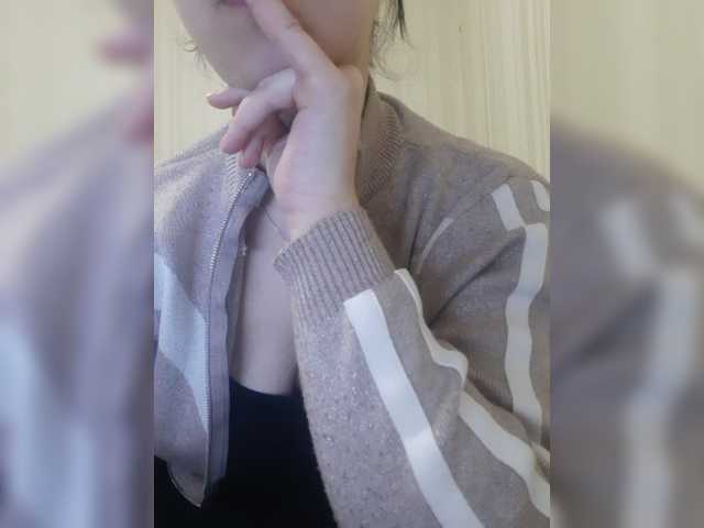 Live sex webcam photo for Violetta2998 #276822679