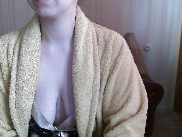 Live sex webcam photo for Violetta2998 #277357944