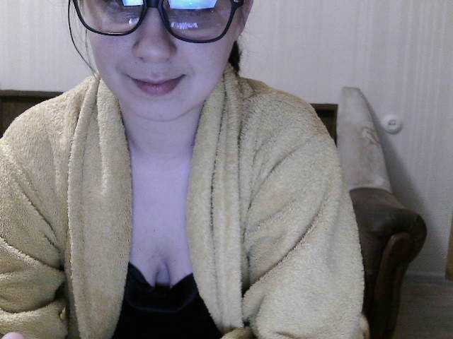 Live sex webcam photo for Violetta2998 #277375213