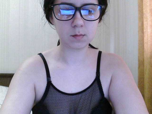 Live sex webcam photo for Violetta2998 #277379371