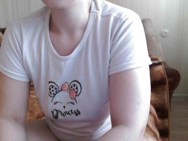 Live sex webcam photo for Violetta2998 #277420286