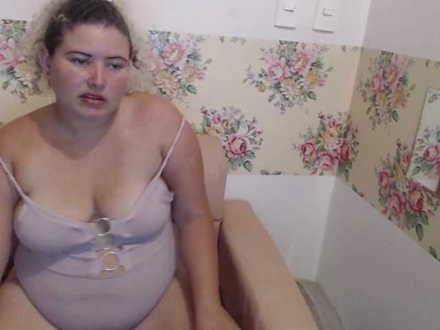 Live sex webcam photo for ViolettaDavis #274106701