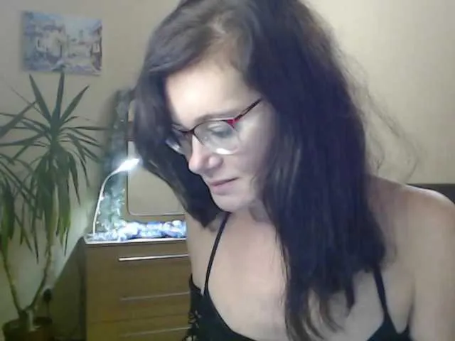 Live sex webcam photo for VioricaRoss #277030776