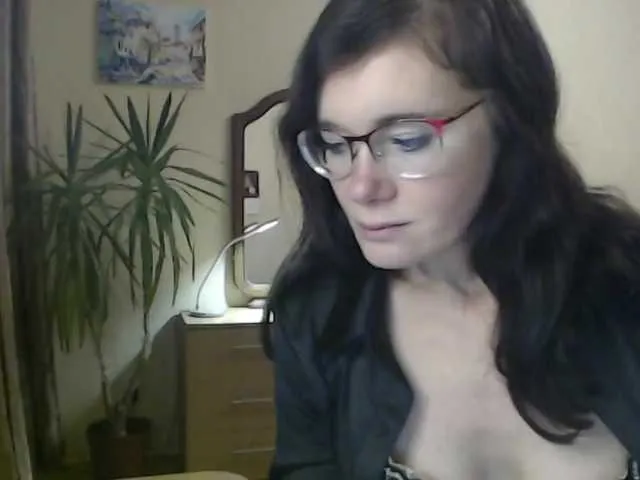 Live sex webcam photo for VioricaRoss #277348651
