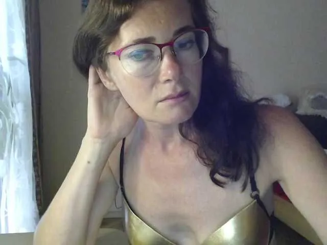 Live sex webcam photo for VioricaRoss #278306793