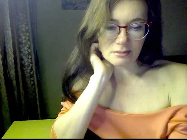 Live sex webcam photo for VioricaRoss #290475410
