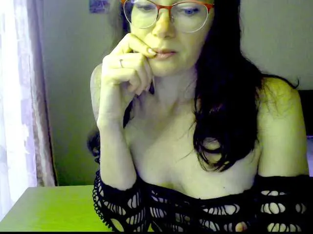Live sex webcam photo for VioricaRoss #291020251