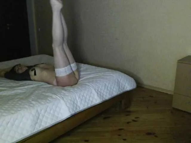 Live sex webcam photo for VioricaRoss #292123854