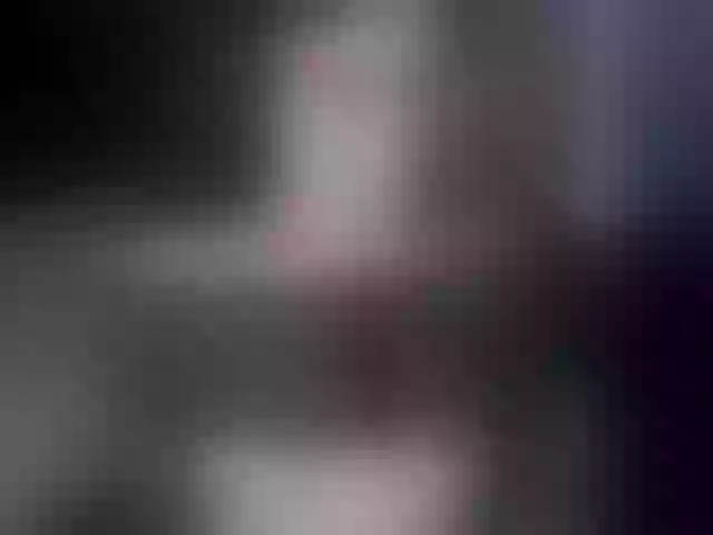 Live sex webcam photo for VioricaRoss #292157592