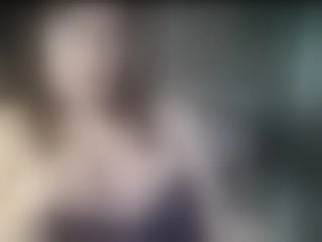Live sex webcam photo for VioricaRoss #293377390