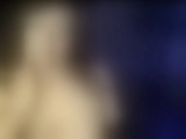 Live sex webcam photo for VioricaRoss #293400792