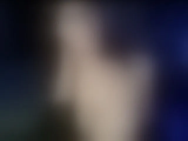 Live sex webcam photo for VioricaRoss #293437963
