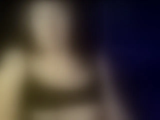 Live sex webcam photo for VioricaRoss #293797620
