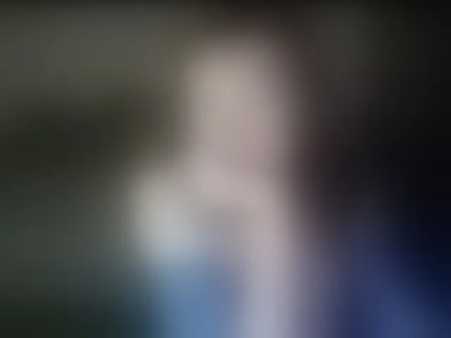 Live sex webcam photo for VioricaRoss #294113415