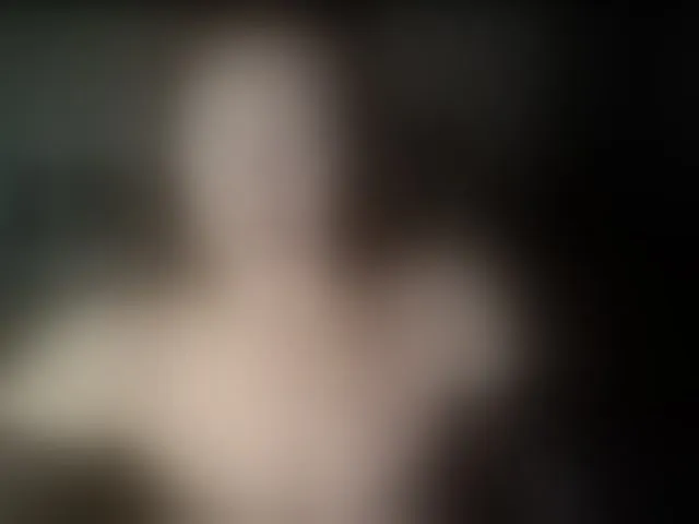 Live sex webcam photo for VioricaRoss #294122573