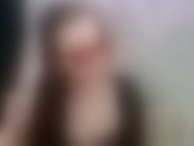 Live sex webcam photo for VirginLuna #293597995