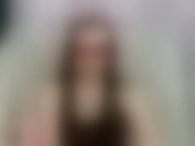 Live sex webcam photo for VirginLuna #293857276