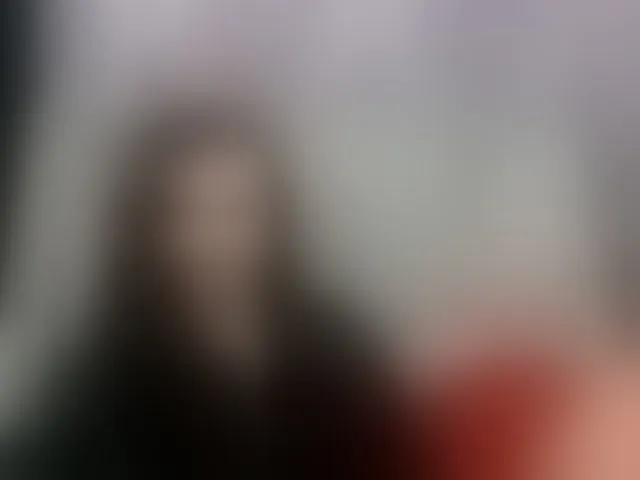 Live sex webcam photo for VirginLuna #293940638