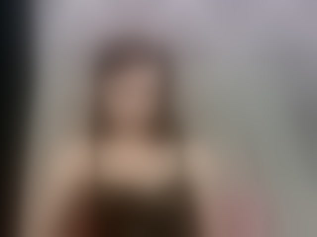 Live sex webcam photo for VirginLuna #293999423
