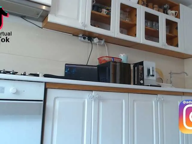 Live sex webcam photo for VirtualFD #276571320