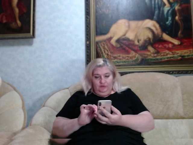 Live sex webcam photo for VishenkaStar #275788895