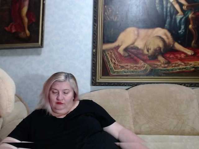 Live sex webcam photo for VishenkaStar #275985223