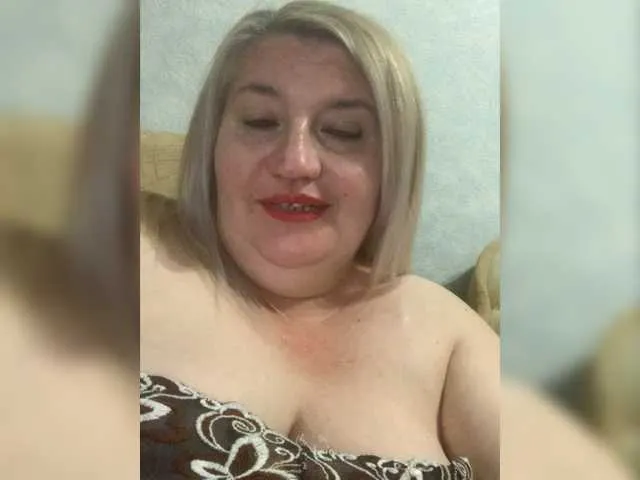 Live sex webcam photo for VishenkaStar #276284080