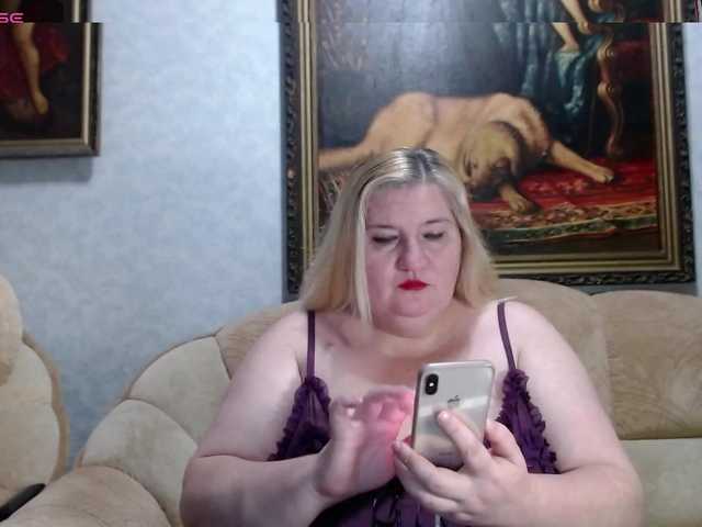 Live sex webcam photo for VishenkaStar #277271787