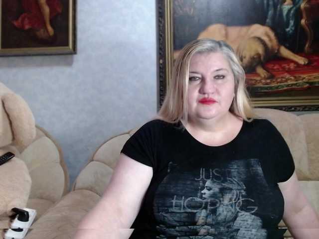 Live sex webcam photo for VishenkaStar #277462269